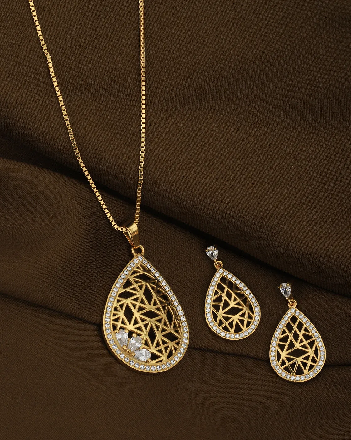 18kt Gold Plated with CZ Filigree Tear Drop Necklace and Earring set for women