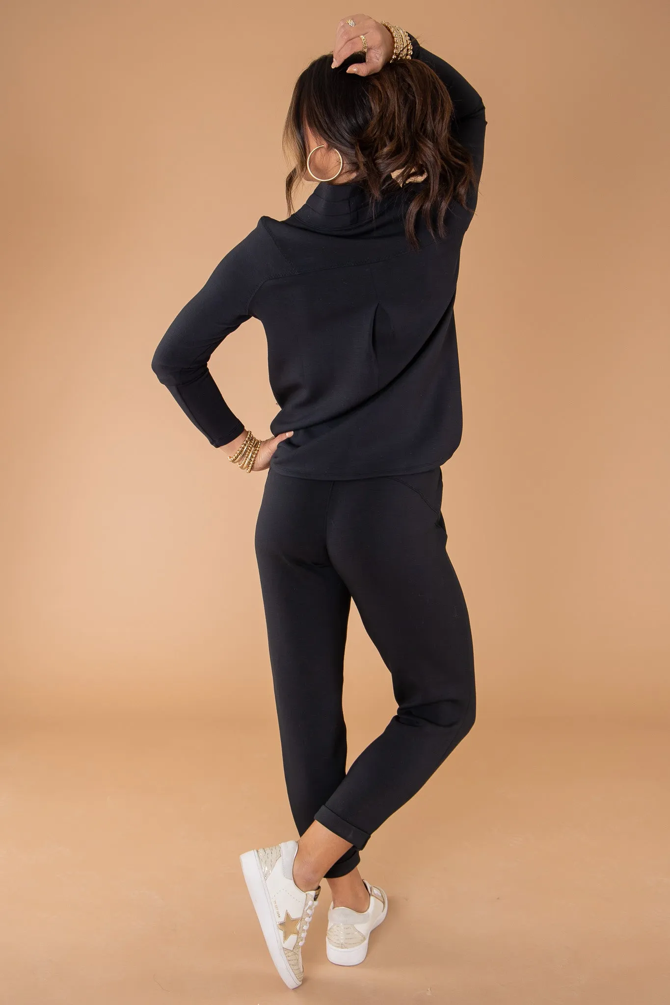 AirEssentials Tapered Pant | Spanx | BESTSELLER