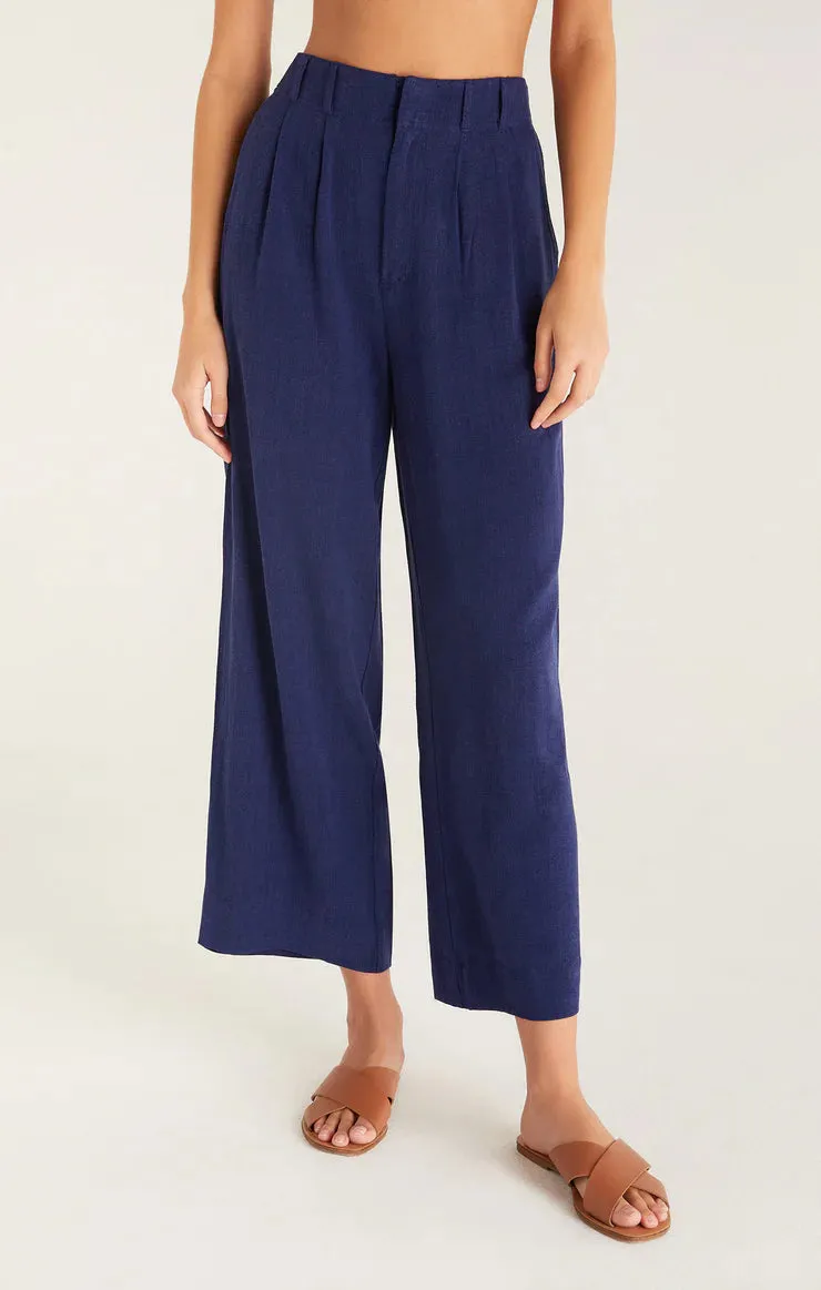 Farah Pant