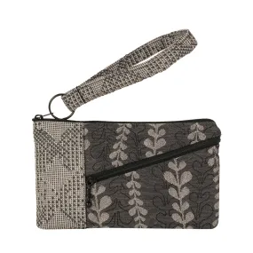 Maruca Beetle Wristlet in Moonsail Black