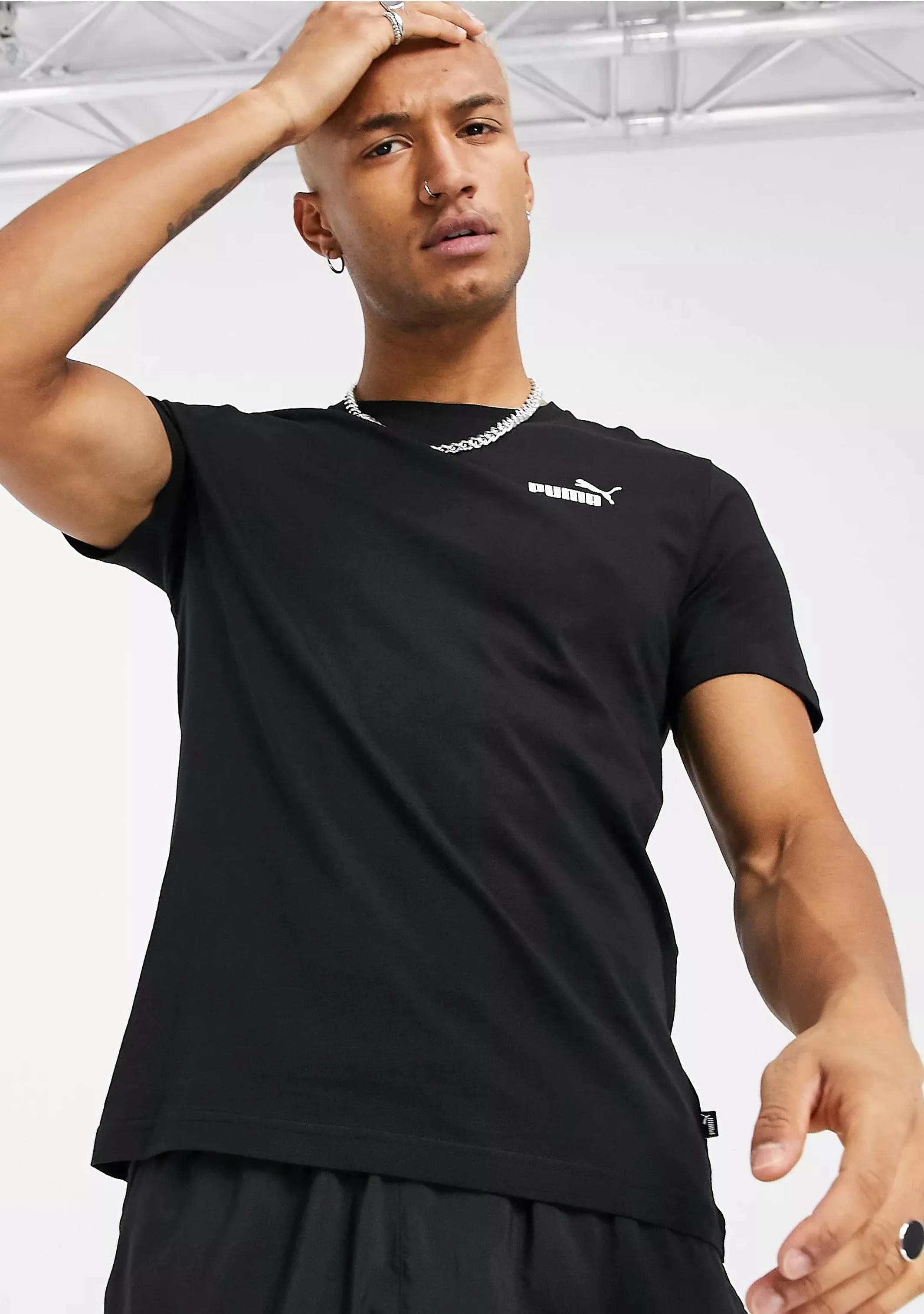 Puma Mens Essential Small Logo Tee Black  851741 01