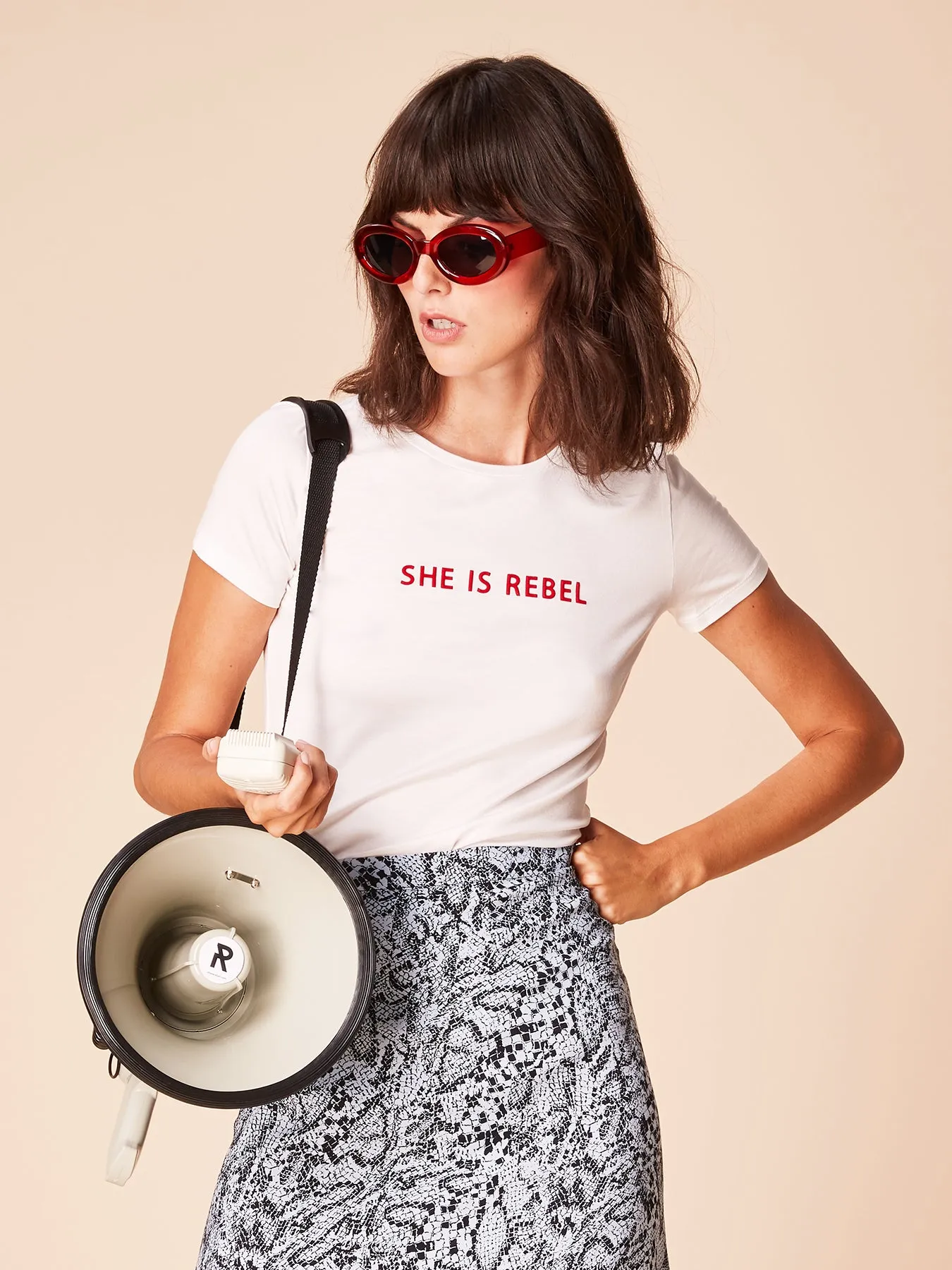 SHE IS REBEL Slim Fit Ecru T-shirt