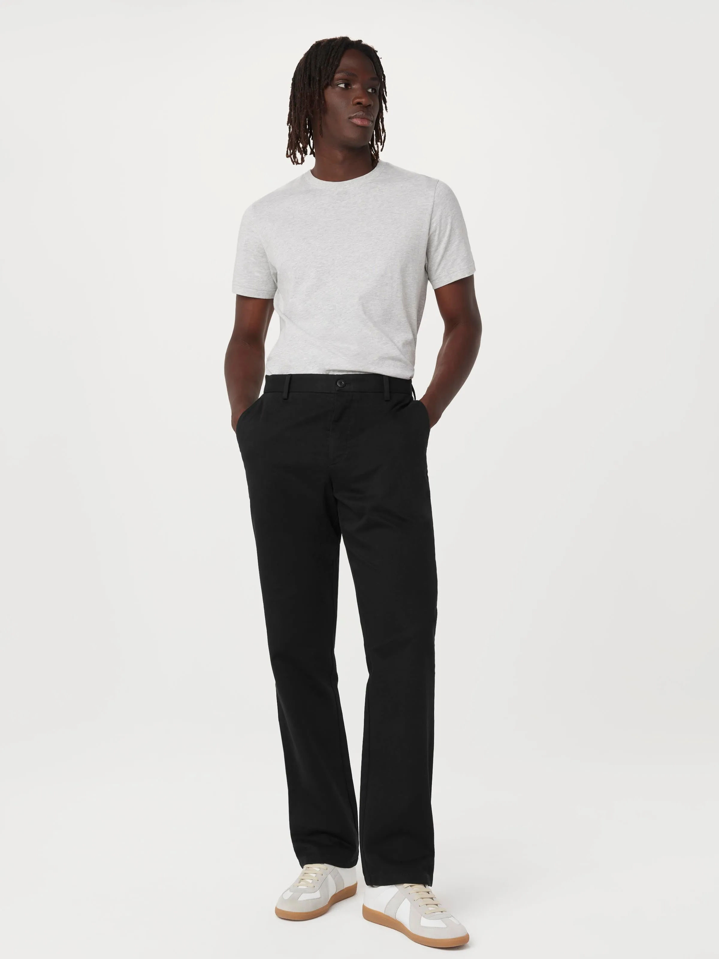 The Joey Straight Chino Pant in Black