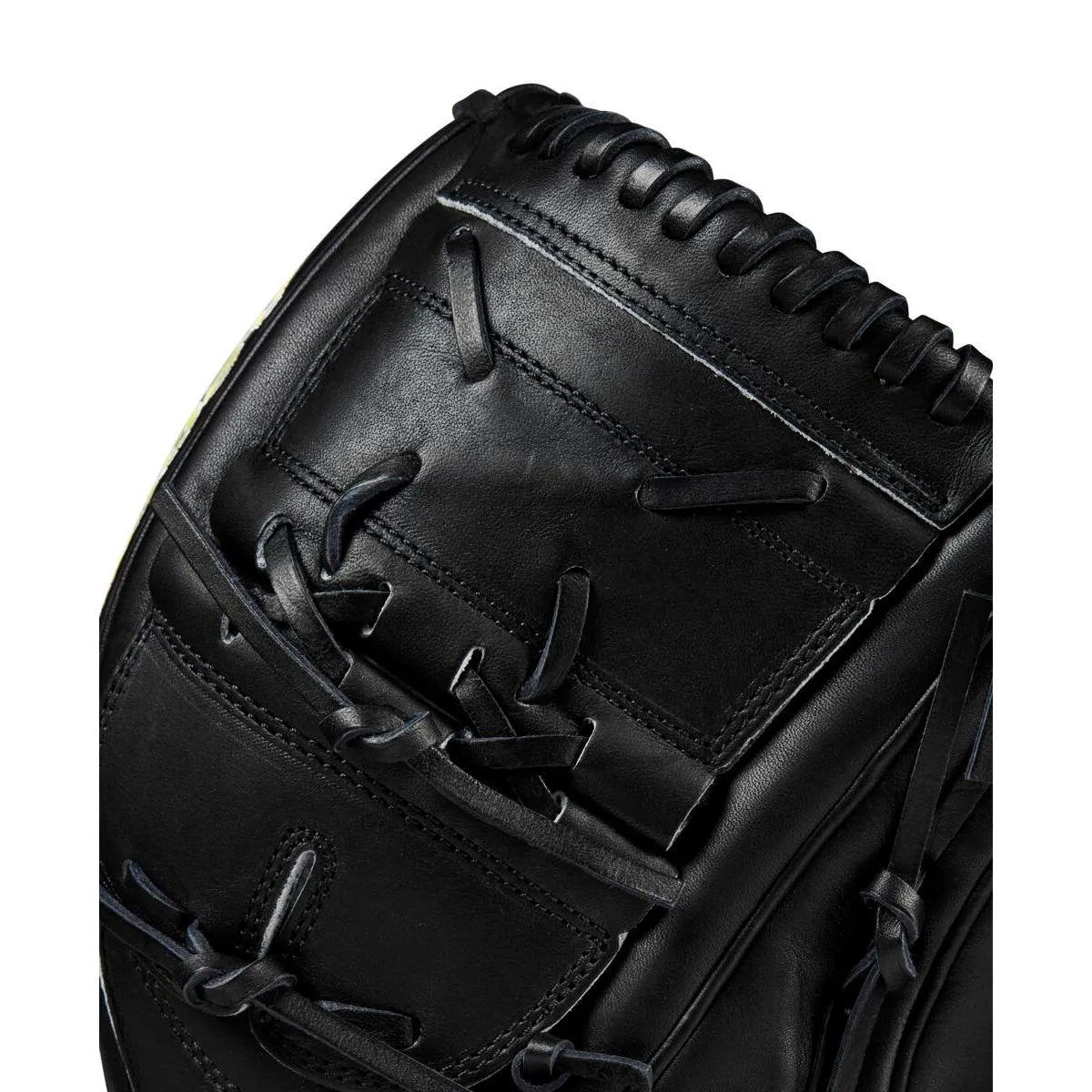 Wilson A2000 B2 12 Baseball Glove: WBW10208012